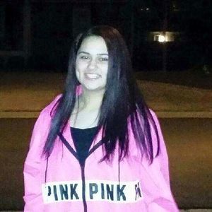 Meet your Posher, Elena